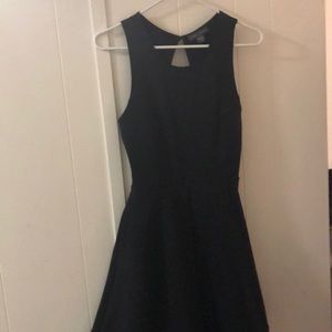 LBD (little black dress)
